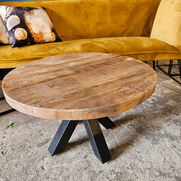 Round coffee table 70cm - center leg (C2)