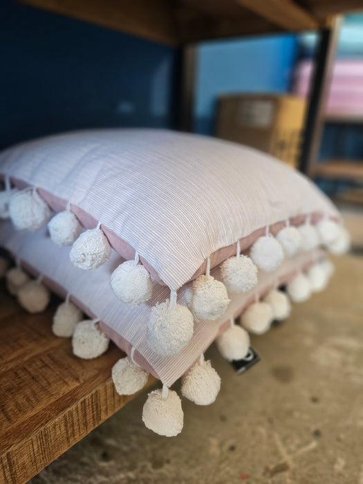 Unique Living cushion Iwan pink 45*45cm