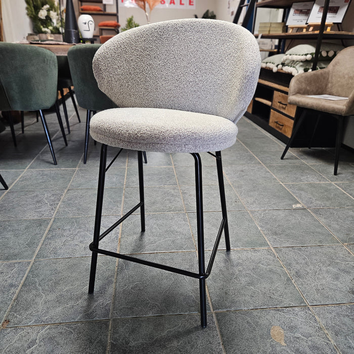 Bar stool Hedda 65cm | Boucle Beige (CH3)